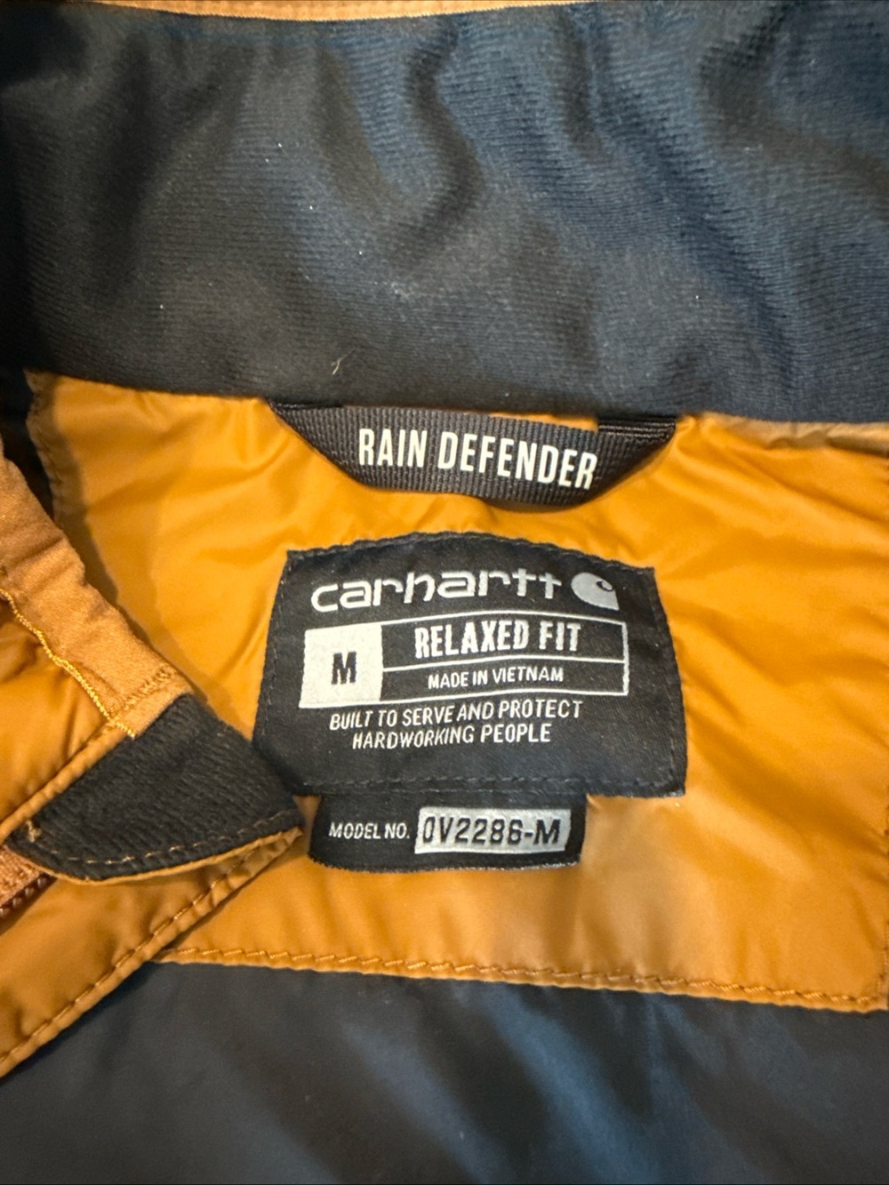 Carhartt Gilliam Vest M Rain Defender Insulated Quilted Brown Relaxed - Picture 2 of 6